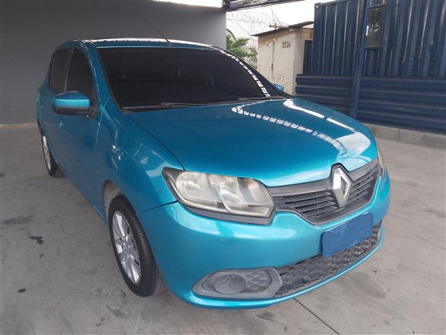 SANDERO EXPR 10 2015